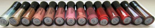 Mary_Kay_NouriShine_Plus_Lip_Gloss_2.jpg